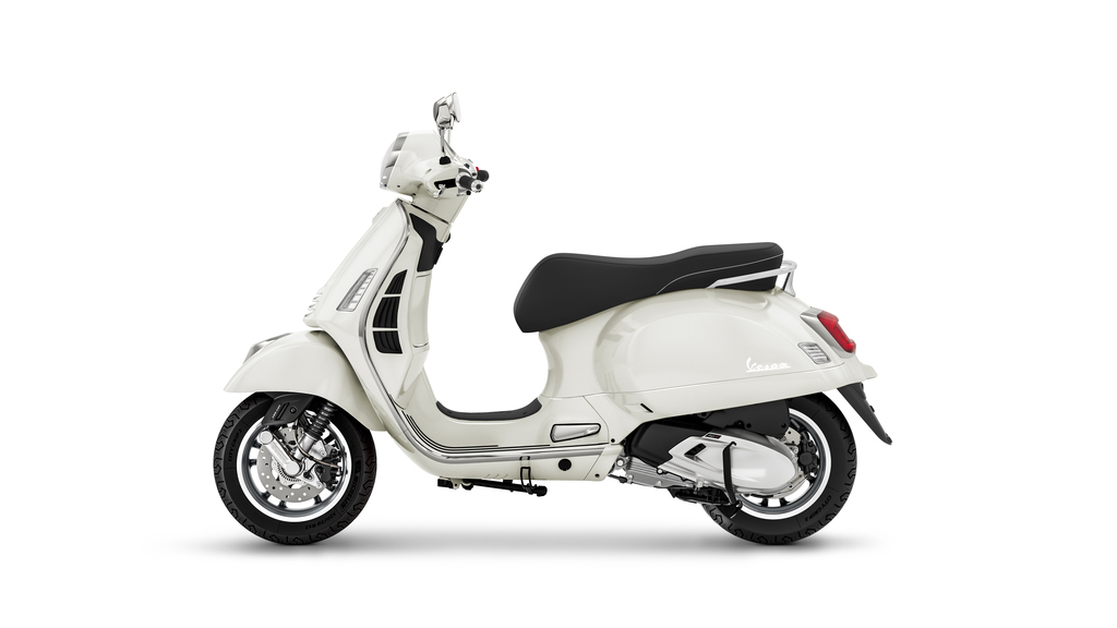 VESPA GTS SUPER 300  RST E5  TUA A SOLI € 6570 SIAMO A NATALE, FATTI UN REGALO !!!!