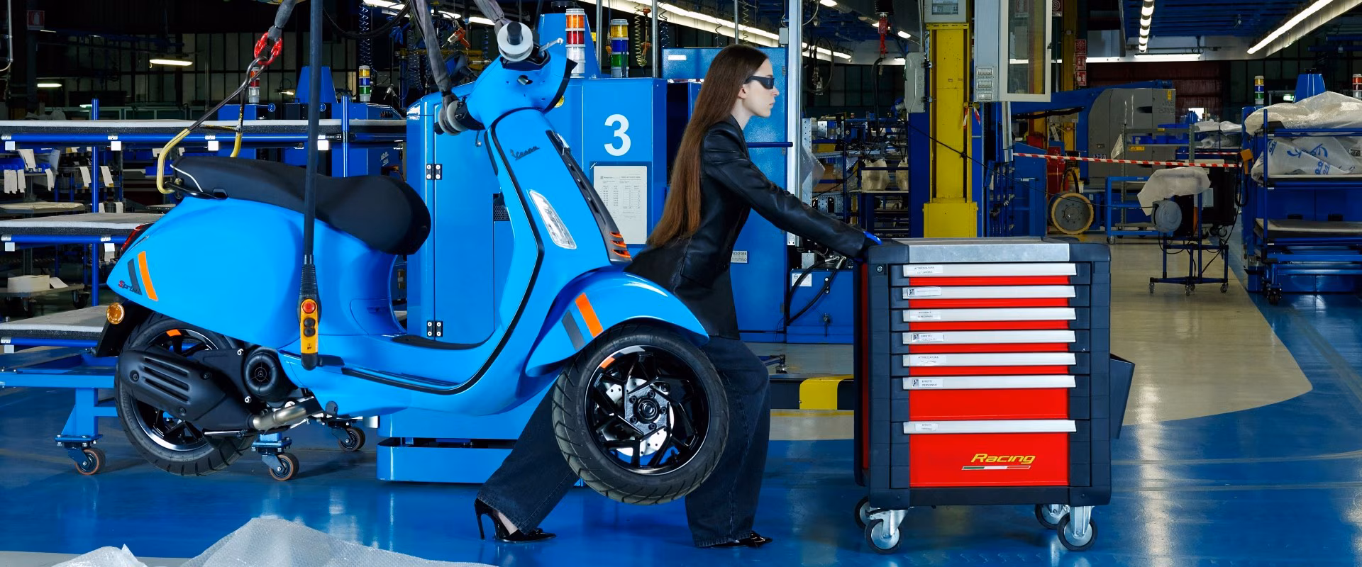 Vespa Sprint tua con immatricolazione inclusa nel prezzo  con rate da 89€ (TAN 5,99%, TAEG 9,04%).